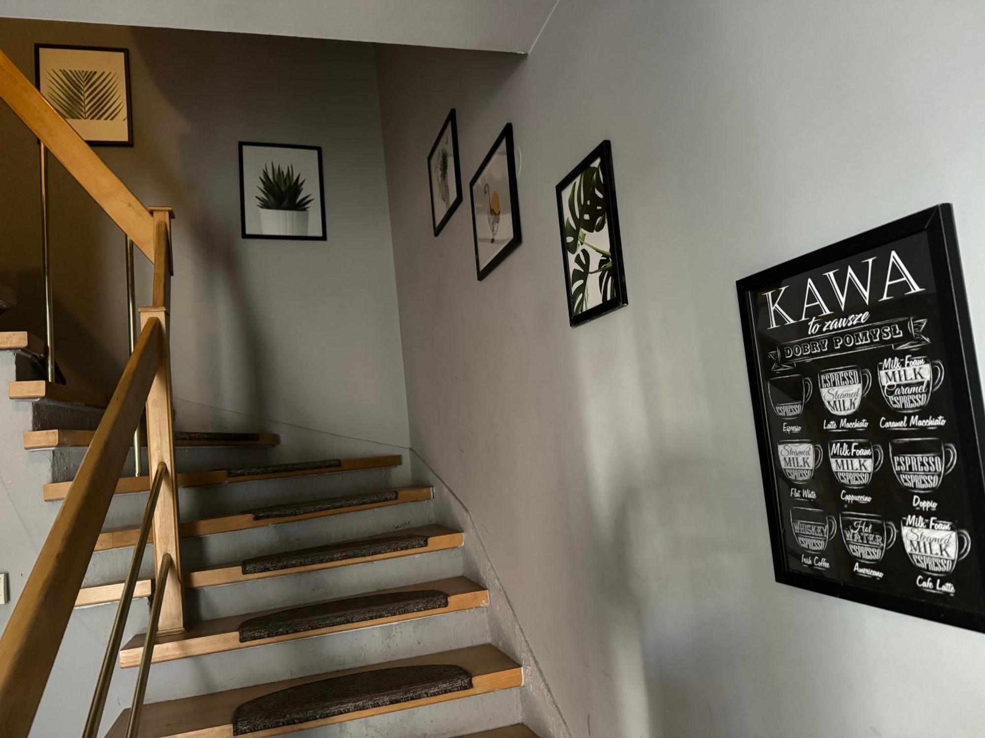 Wilanowska Hostel Warsaw Luaran gambar