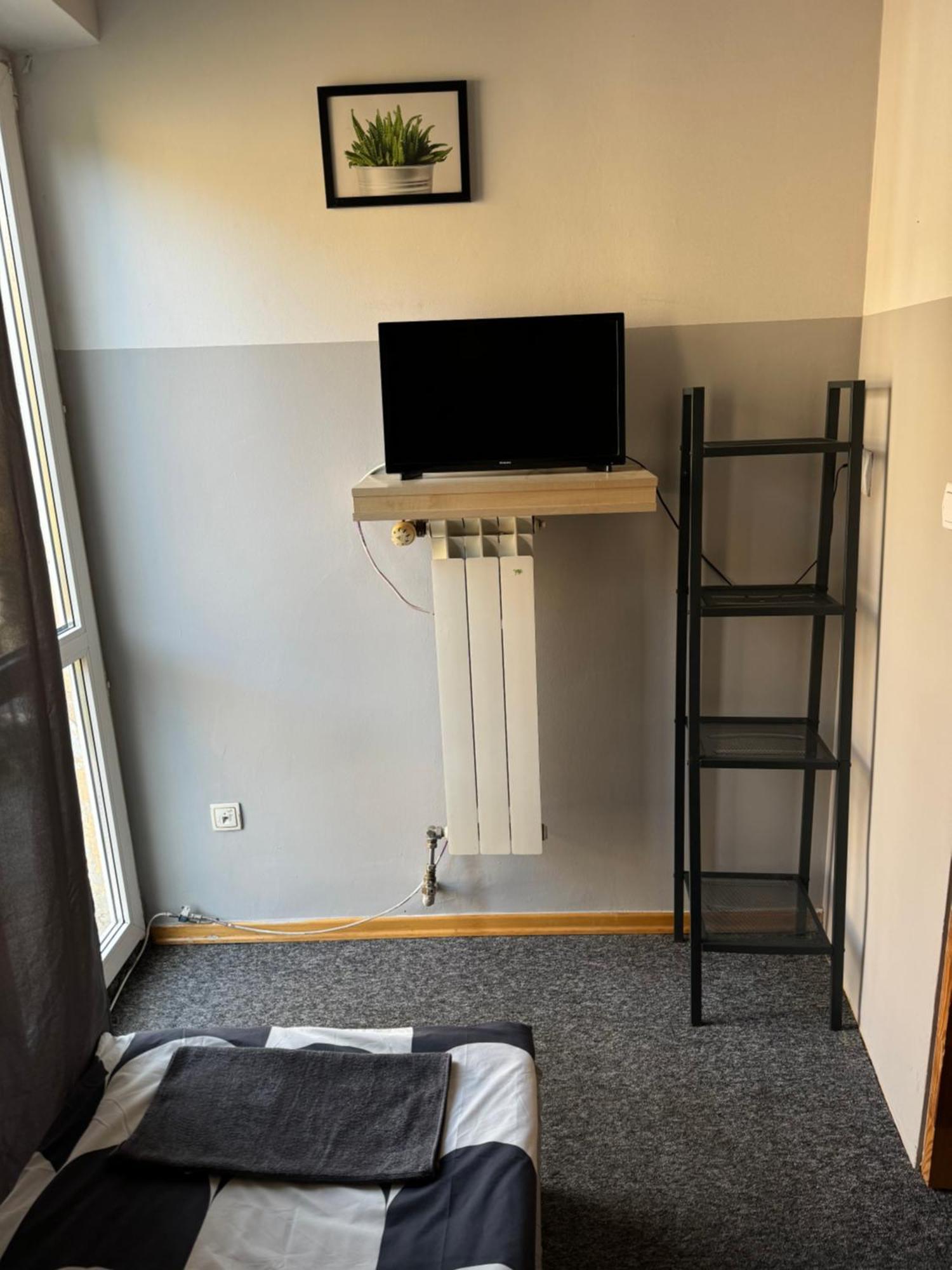 Wilanowska Hostel Warsaw Luaran gambar