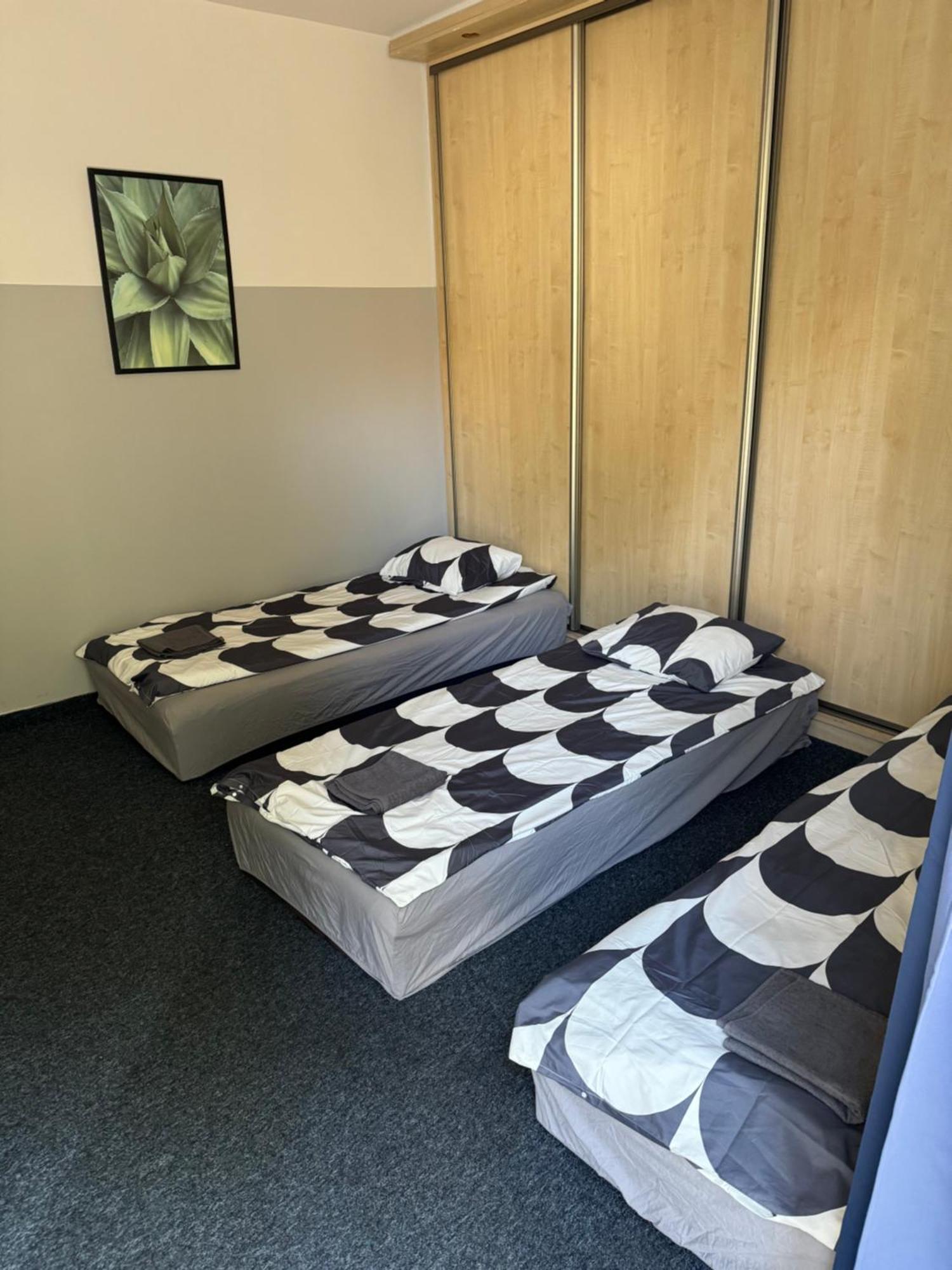 Wilanowska Hostel Warsaw Luaran gambar