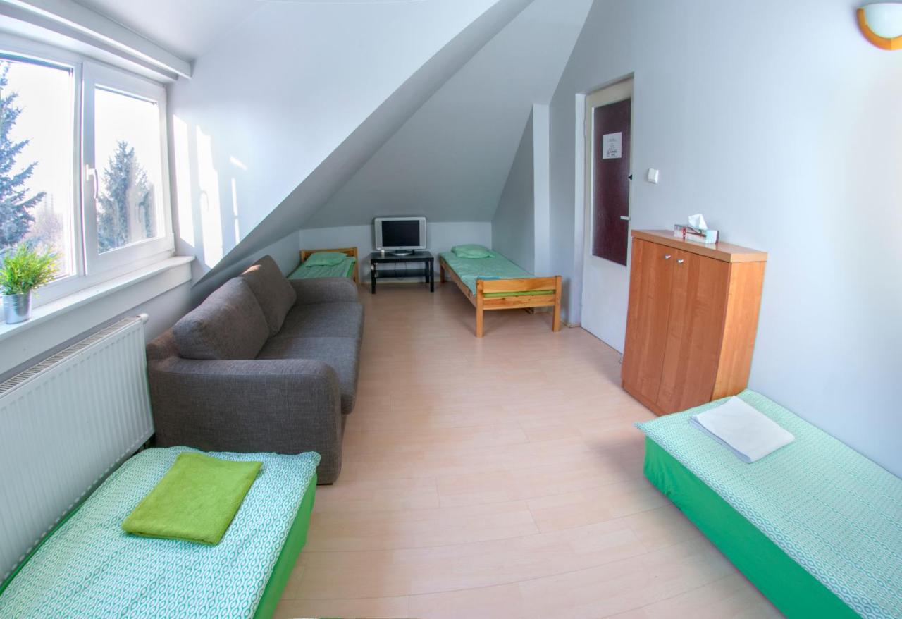 Wilanowska Hostel Warsaw Luaran gambar