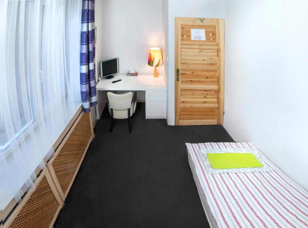 Wilanowska Hostel Warsaw Luaran gambar